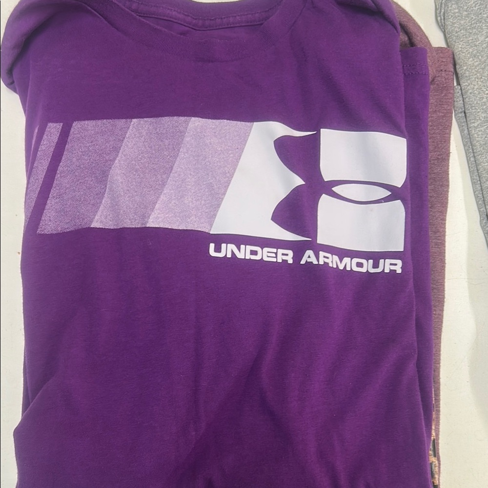 Lot of 7 Women’s Large T-Shirt’s - Picture 3 of 8